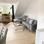 4 Sterne Staufensuite Larilli *