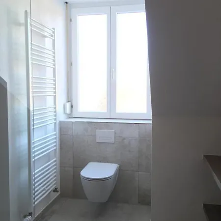 4 Sterne Staufensuite Larilli *